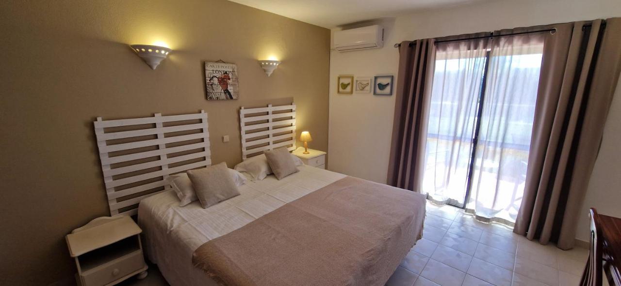 Casa Rosa Montes Hotel Praia Da Luz Luaran gambar